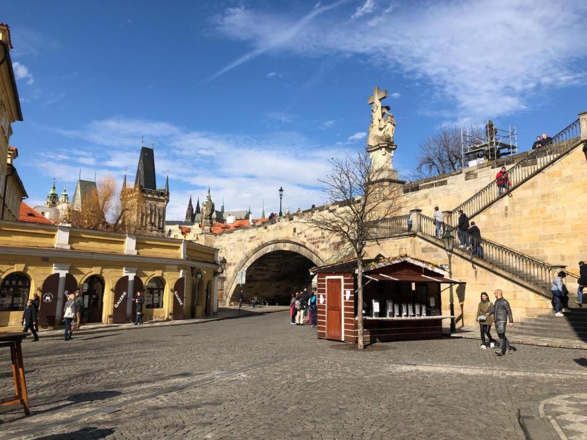 River View Residence By Charles Bridge Prague Exterior photo